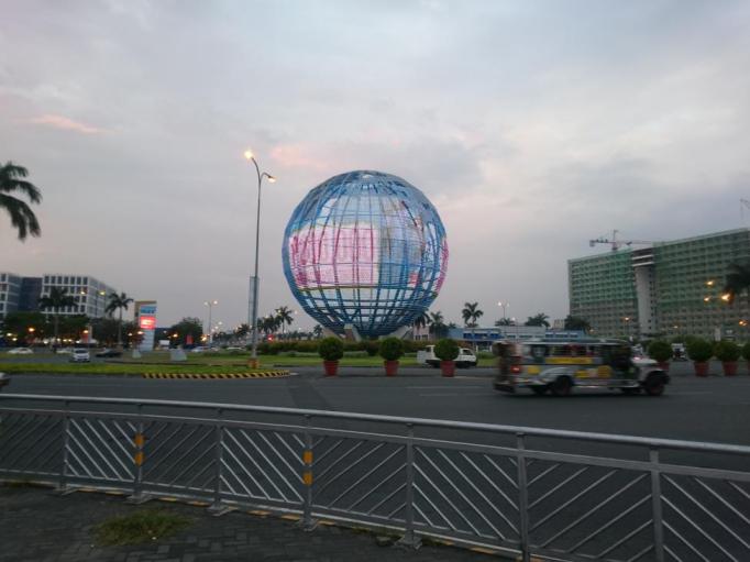 sm mall of asia